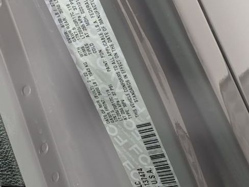 Used 2022 Jeep Wrangler Unlimited Rubicon w/ Trailer Tow Package image 35