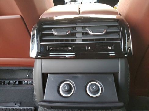 New 2025 Audi S8 4.0T image 22