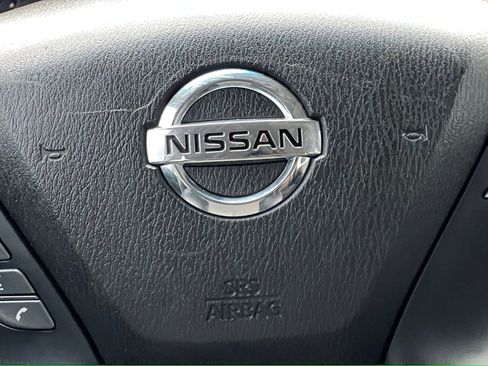 Used 2020 Nissan Pathfinder SL AWD/4WD image 5