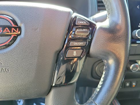 Used 2022 Nissan Frontier Pro-X RWD image 10