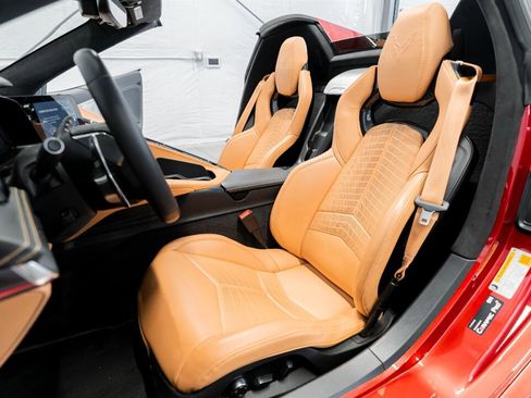 Used 2023 Chevrolet Corvette Stingray Premium Conv w/ Z51 Performance Package image 20