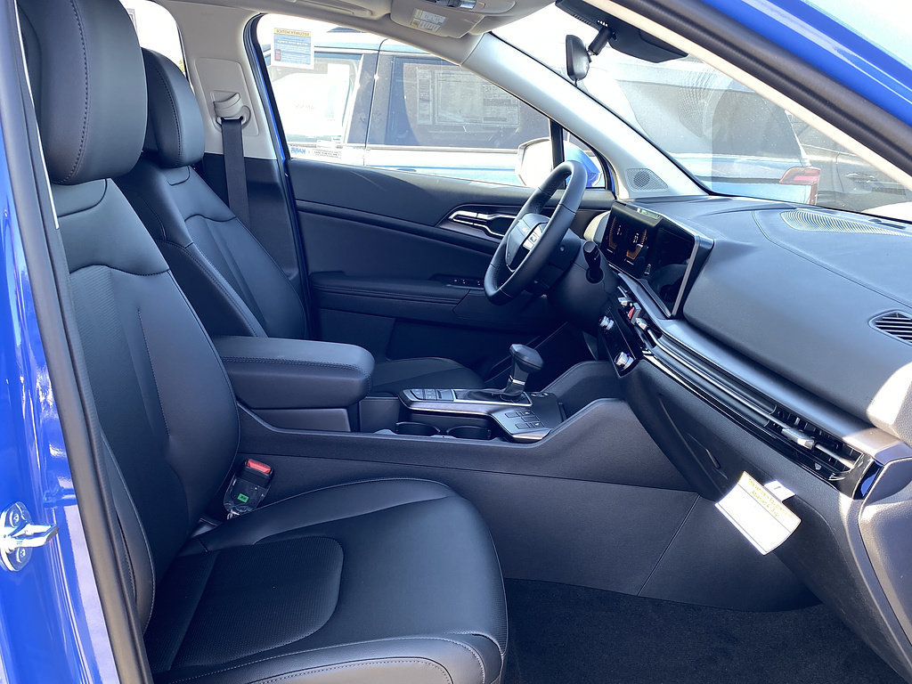 New 2026 Kia Sportage EX FWD image 26