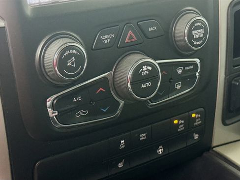 Used 2016 RAM 1500 Big Horn image 20