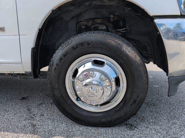Used 2021 RAM 3500 Tradesman w/ Chrome Appearance Group AWD/4WD image 10