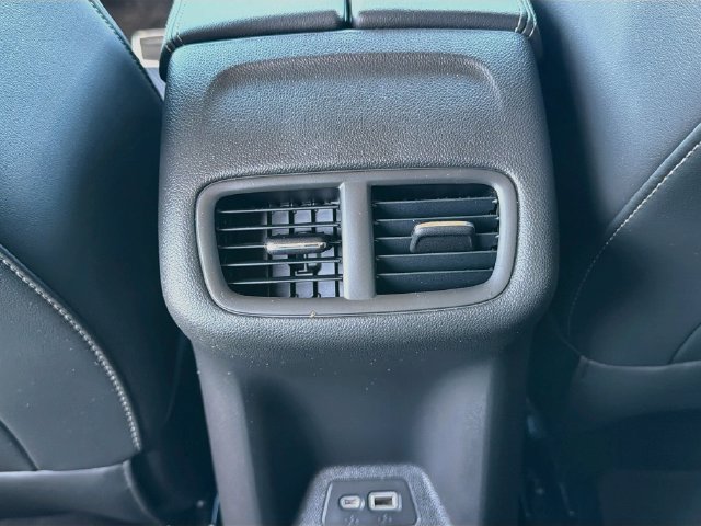 Used 2023 Buick Envision Preferred FWD image 25