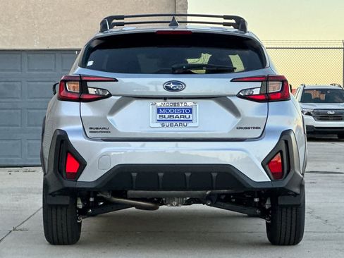 New 2026 Subaru Crosstrek 2.0i Premium image 4