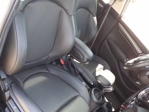 Used 2022 MINI Cooper S image 21