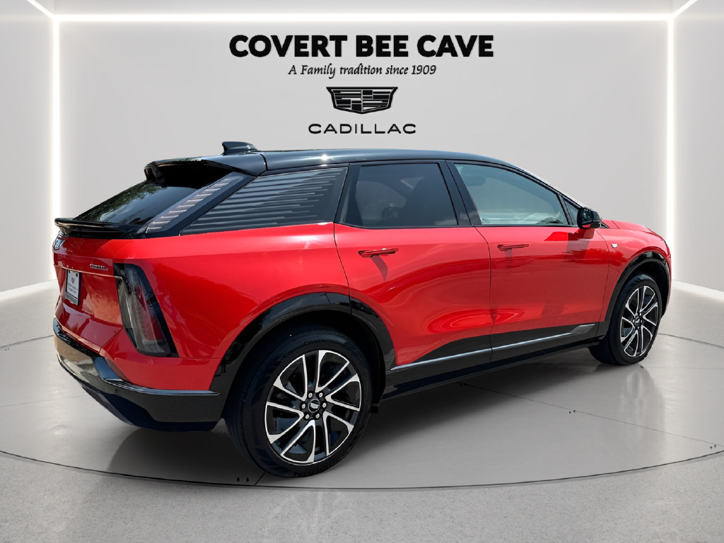 Certified 2025 Cadillac Optiq Sport 1 AWD/4WD image 20