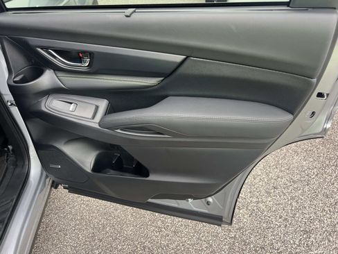 Certified 2025 Subaru Ascent Bronze Edition w/ Onyx Package image 16