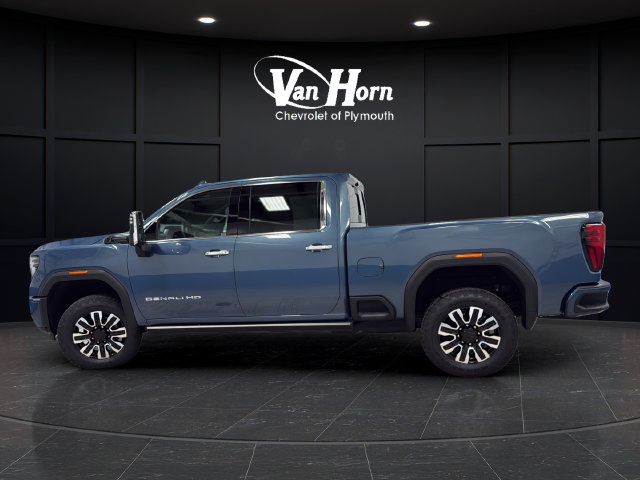 Used 2026 GMC Sierra 2500 Denali Ultimate w/ Max Trailering Package AWD/4WD image 4