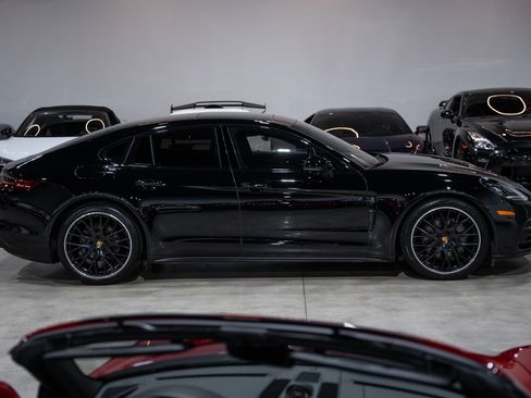Used 2020 Porsche Panamera 4S AWD/4WD image 7