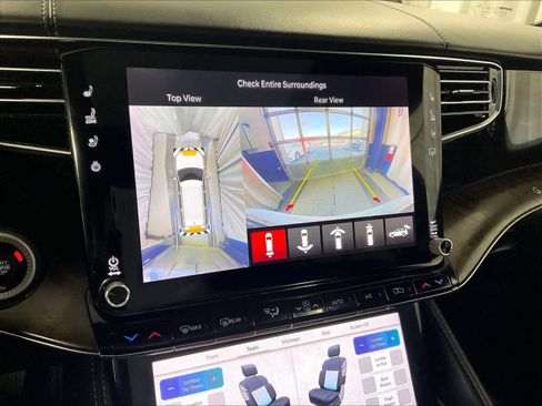 Used 2022 Jeep Grand Wagoneer Series I image 20