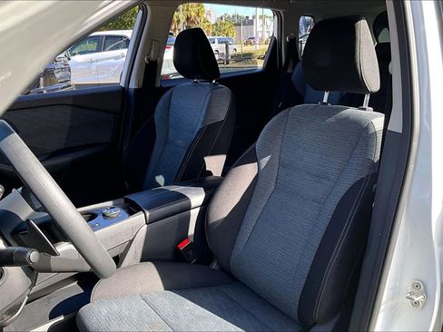 Used 2023 Nissan Rogue SV image 19