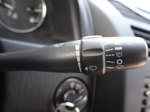 Used 2007 Chevrolet Malibu LTZ FWD image 32