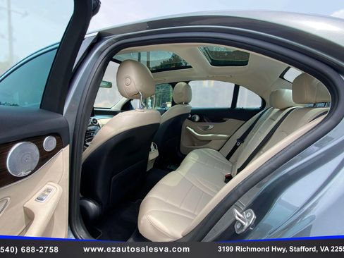 Used 2020 Mercedes-Benz C 300 4MATIC Sedan image 14