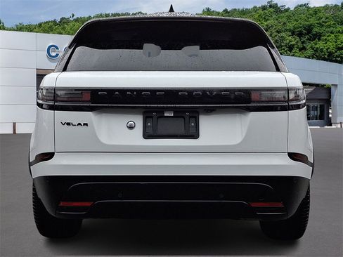 Used 2025 Land Rover Range Rover Velar Dynamic SE image 5