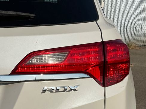 Used 2015 Acura RDX w/ Technology Package AWD/4WD image 21