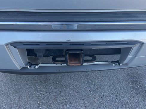 Used 2019 GMC Yukon XL Denali AWD/4WD image 11
