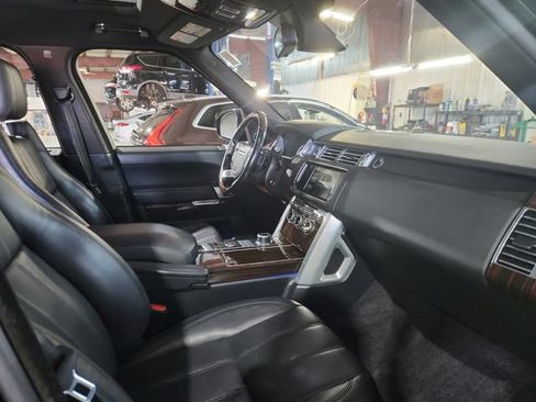 Used 2016 Land Rover Range Rover Supercharged AWD/4WD image 21