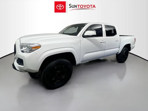 Used 2023 Toyota Tacoma SR AWD/4WD image 9