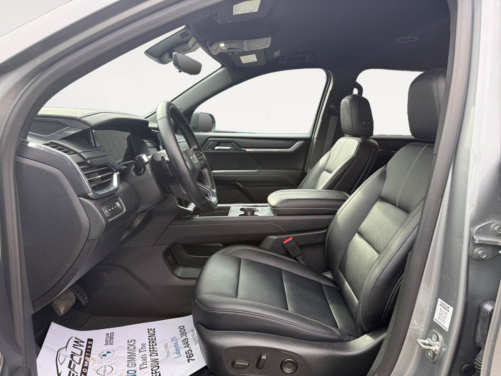 Used 2026 GMC Acadia Elevation w/ Elevation Premium Package AWD/4WD image 10