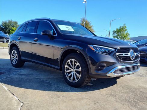 New 2026 Mercedes-Benz GLC 300 image 5