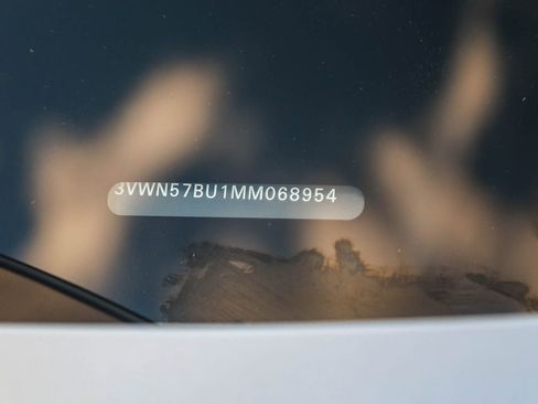 Used 2021 Volkswagen Jetta R-Line image 34