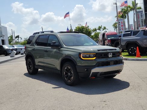 Used 2026 Honda Passport TrailSport Elite image 3