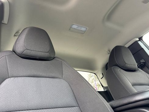 Used 2022 Chevrolet Colorado LT w/ Fleet Safety Package image 16