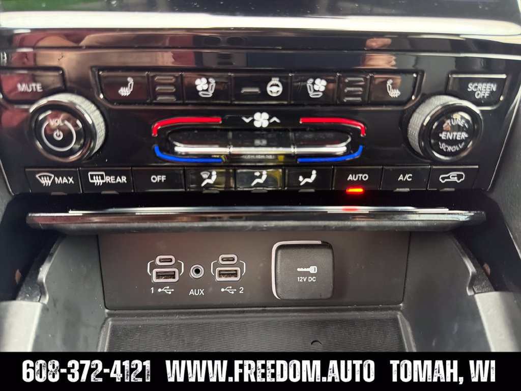 Used 2023 Jeep Grand Cherokee L Limited w/ Luxury Tech Group II AWD/4WD image 19