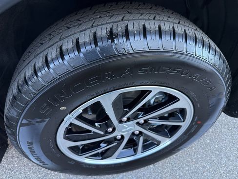 New 2026 Mitsubishi Eclipse Cross ES image 13