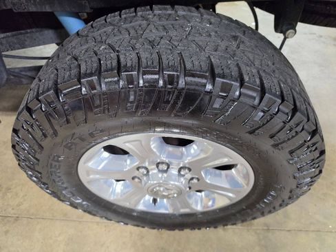Used 2024 RAM 2500 Big Horn w/ Off Road Package AWD/4WD image 14
