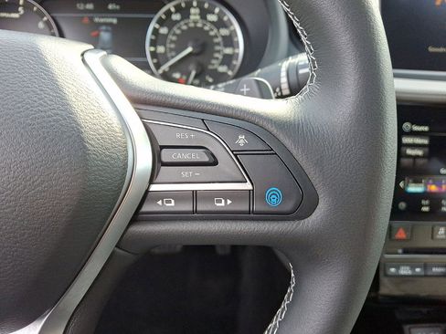 Used 2025 INFINITI QX50 Luxe AWD/4WD image 18