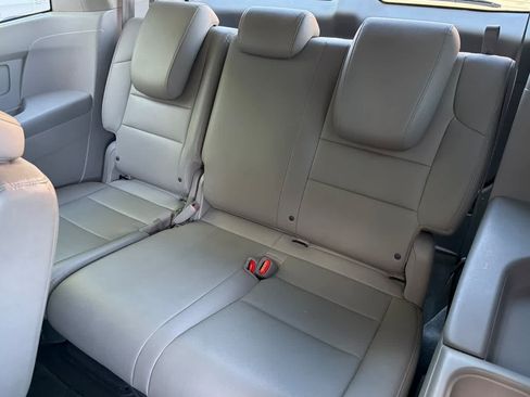 Used 2012 Honda Odyssey EX-L image 17
