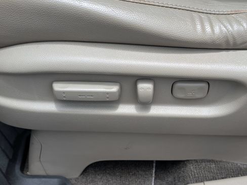 Used 2014 Honda Odyssey EX-L image 23