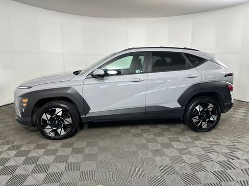 Used 2025 Hyundai Kona SEL image 6