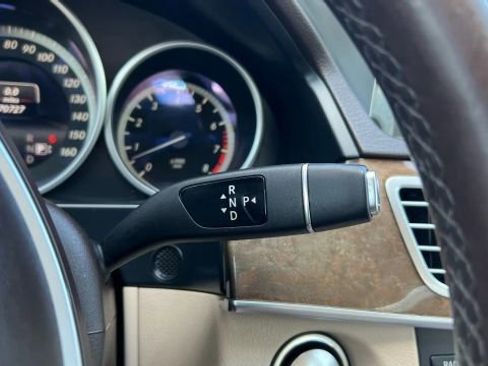 Used 2015 Mercedes-Benz E 350 4MATIC Sedan image 81