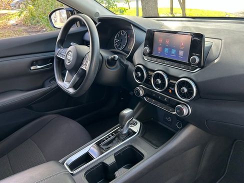 Used 2020 Nissan Sentra S image 33