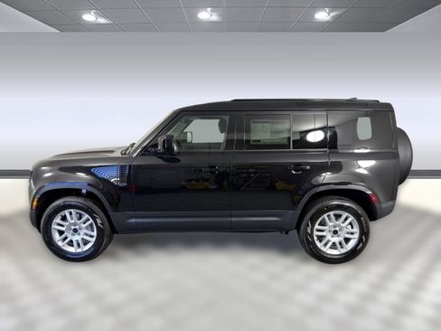 Used 2026 Land Rover Defender 110 S AWD/4WD image 2
