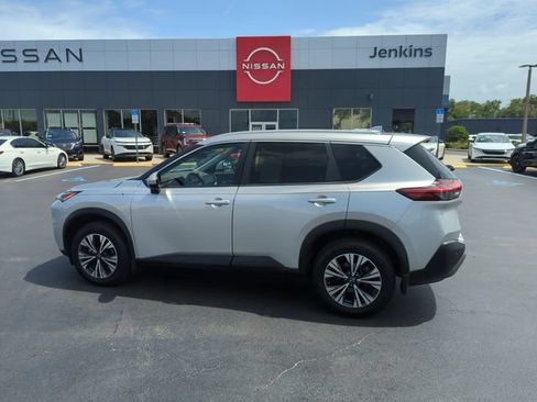 Certified 2023 Nissan Rogue SV w/ SV Premium B Package AWD/4WD image 10