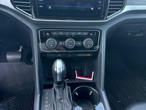 Used 2023 Volkswagen Atlas SE AWD/4WD image 8