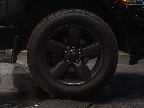 Used 2021 RAM 1500 Express image 5