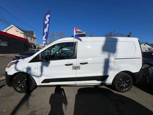 Used 2019 Ford Transit Connect XL image 6