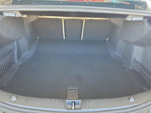 Used 2018 Mercedes-Benz C 300 Sedan image 12