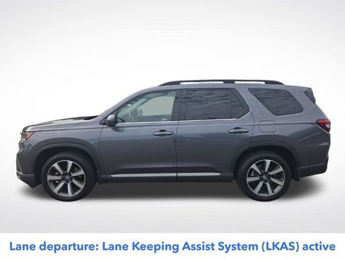 Used 2024 Honda Pilot Elite image 8