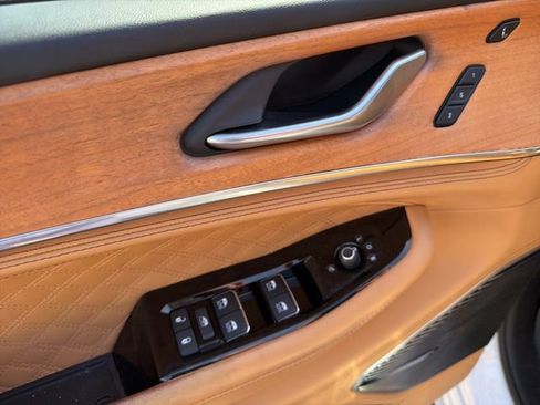 Used 2023 Jeep Grand Cherokee L Summit image 20