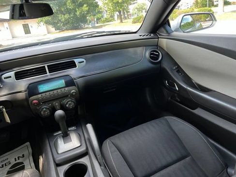 Used 2014 Chevrolet Camaro LS RWD image 19