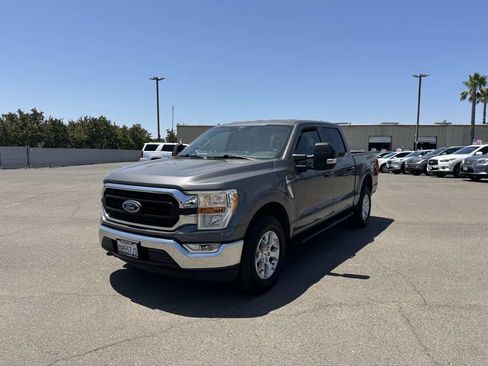 Used 2021 Ford F150 XLT w/ Equipment Group 301A Mid image 5