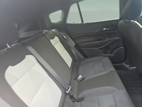 Used 2024 Chevrolet Trax RS w/ Driver Confidence Package FWD image 26