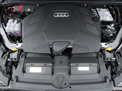 New 2026 Audi Q7 Premium Plus image 37